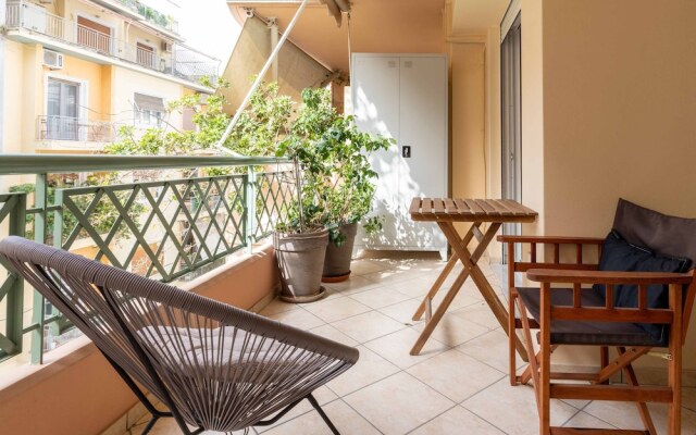 Phaedrus Living Modern Flat Kypseli