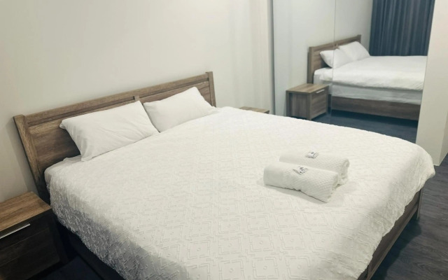 City Edge Dandenong Apartment Hotel