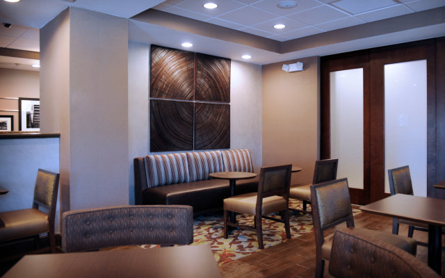 Hampton Inn & Suites Ocean City/Bayfront-Convention Center