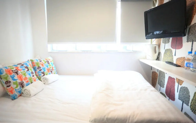 As 1 Hotel