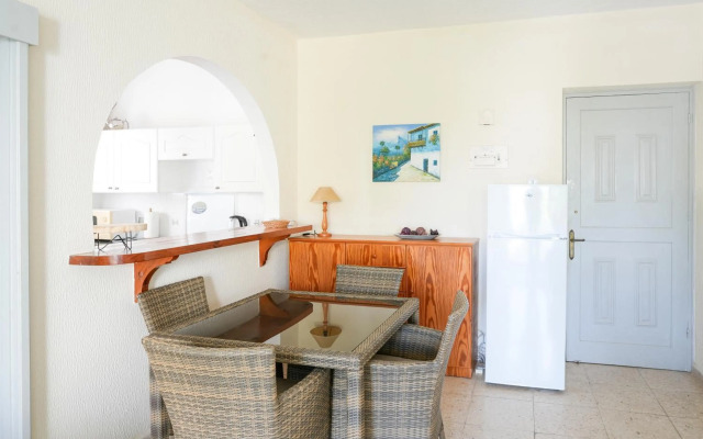Paphos Gardens Hotel And Apartments