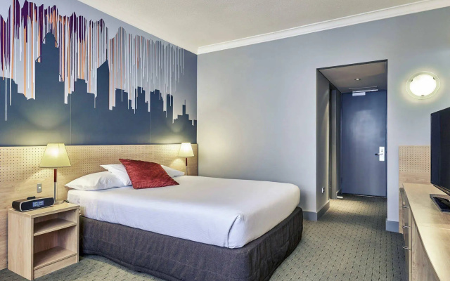 Mercure Perth