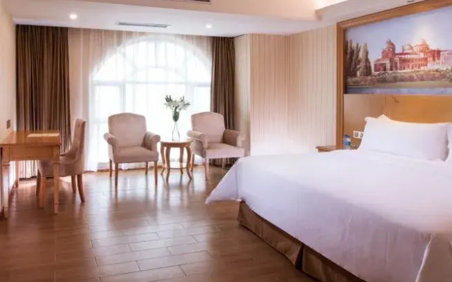Vienna Hotel (Shanwei Honghaiwan)