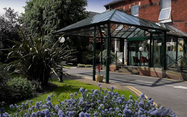 Parkmore Hotel