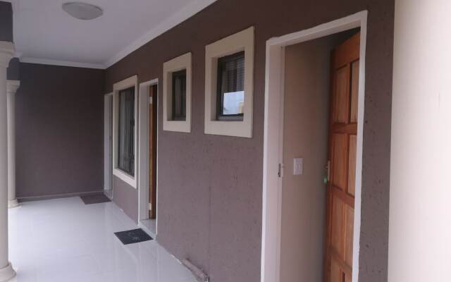 M n M Guest House in Polokwane Turfloop