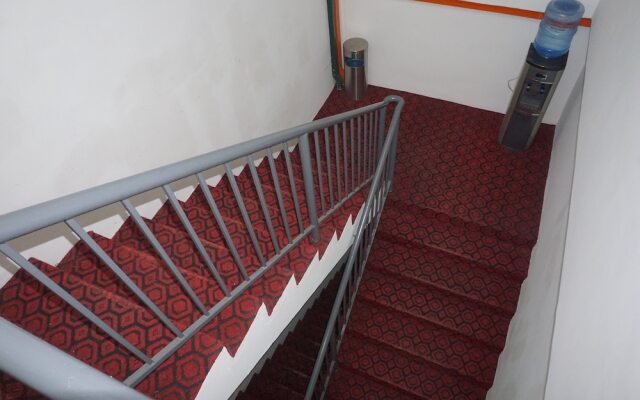 AL 33 Hotel Ayer Keroh