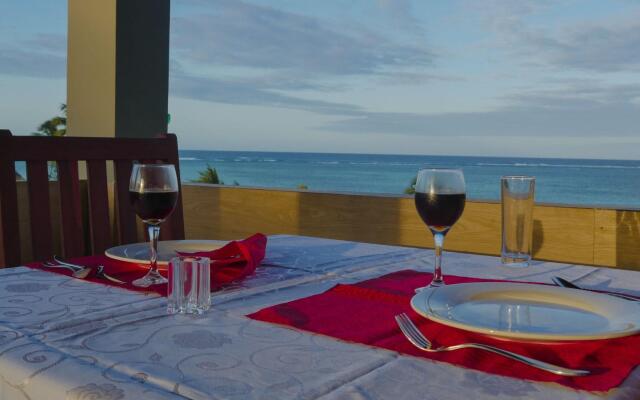 Sea Crest Hotel