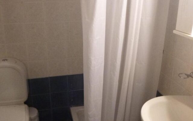 Hotel Rovies