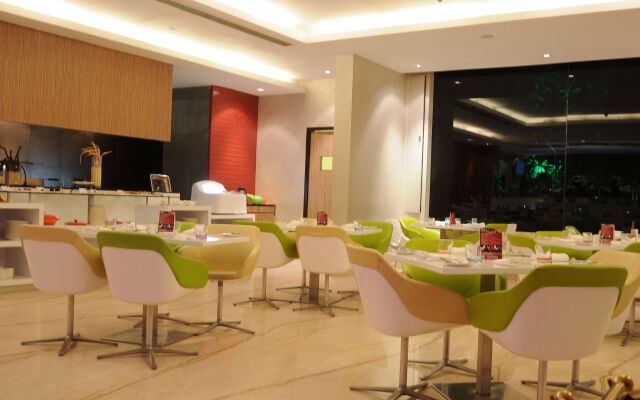 E Hotel
