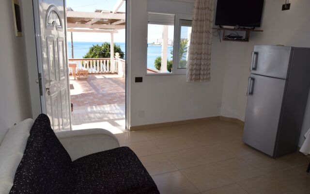 Rojela Rooms