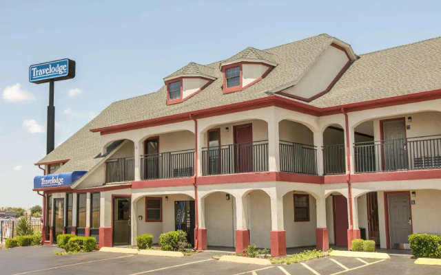 Travelodge Inn & Suites By Wyndham Norman