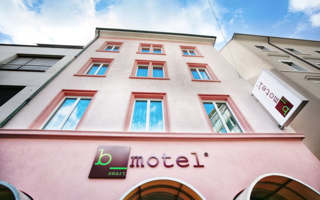 b_smart motel Basel