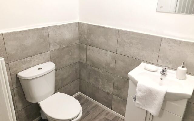 The Belmont Suite Sasco Apartments