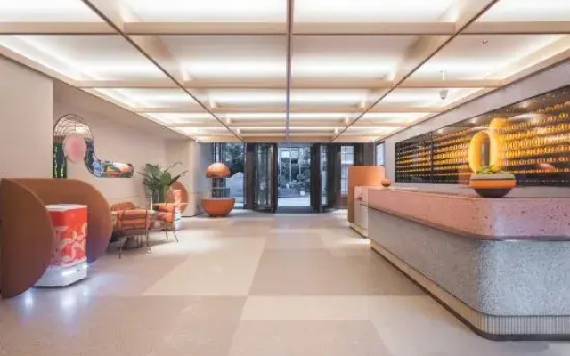 Orange Hotel (Lanzhou Provincial Museum Little West Lake Subway Station)