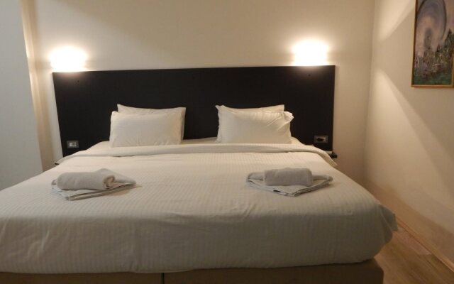Atlas City Center Hotel