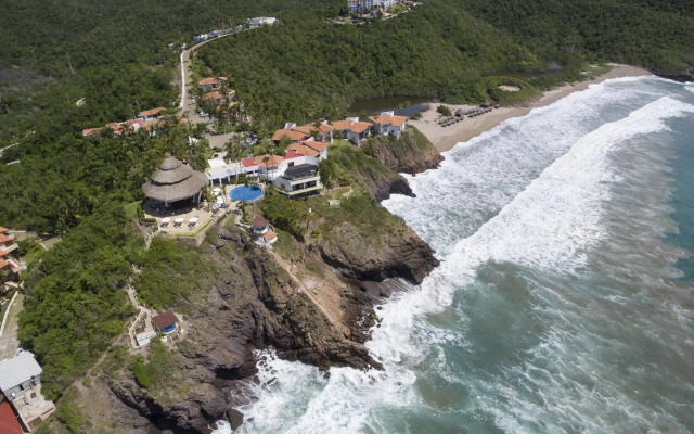 Hotel Punta Serena & Resorts- Couples Only