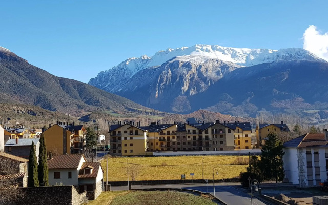 Hotel Cotiella