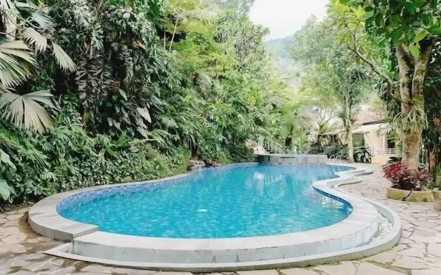 Habitat Hills by Santai Aja