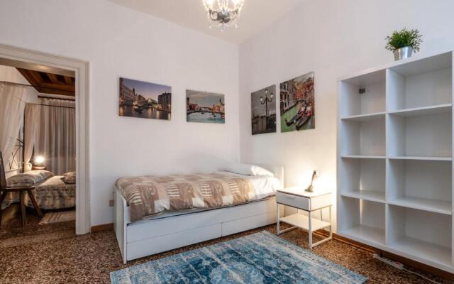 Ve-Nice Suite Rialto Sp720-4