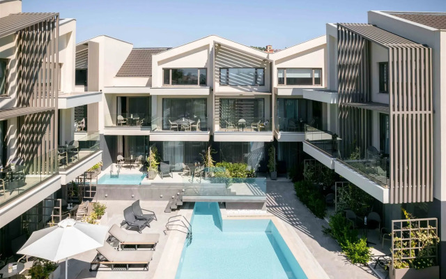 Serenity Suites