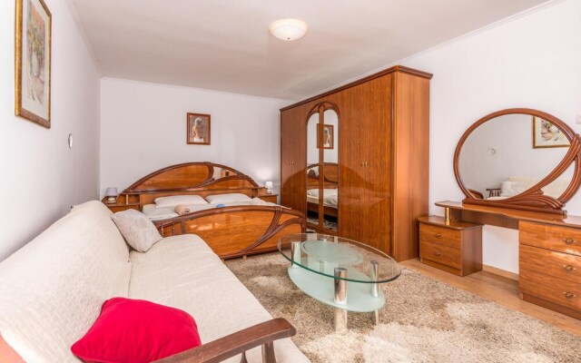 Awesome Apartment in Prezid With Wifi and 1 Bedrooms