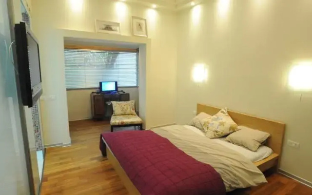 Ziv Apartments - Shtand 19