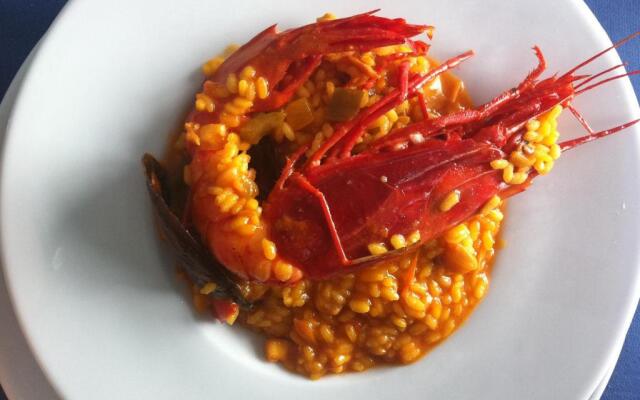 Absolute Beachfront Apartment