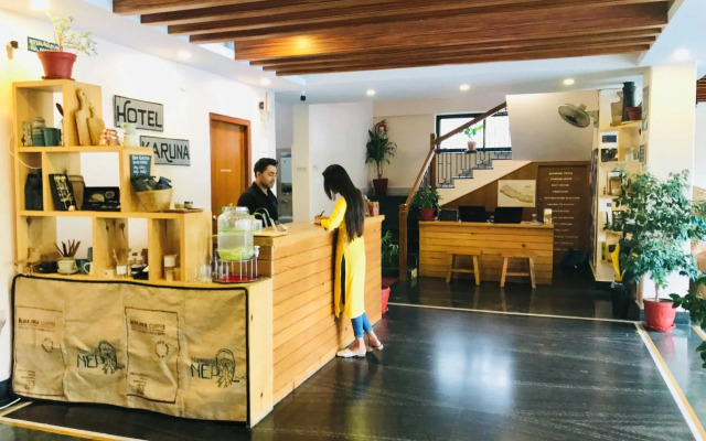 Hotel Karuna