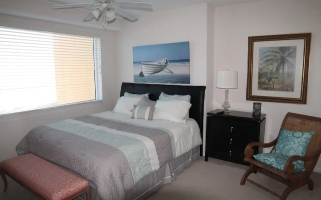 Surf Club II, Unit 714