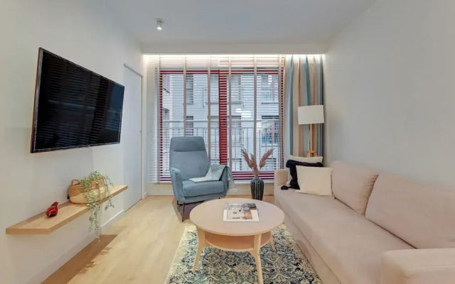 Downtown Apartments Waterlane Island - Riverview Pool, SPA, Gym & Parking
