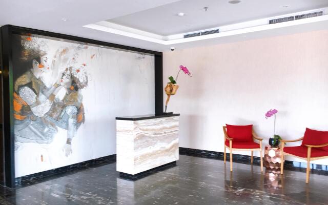 Four Star by Trans Hotel Sanur
