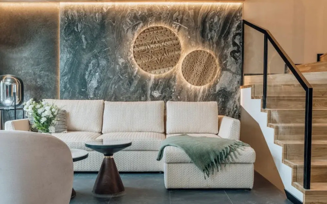 Crystal Pine Spa - LoftAffair Collection