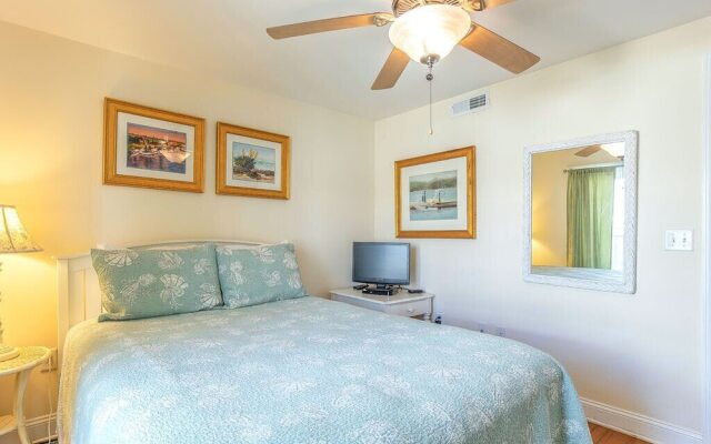 Captains Watch Condos