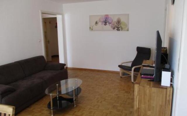 Apartment Bünda