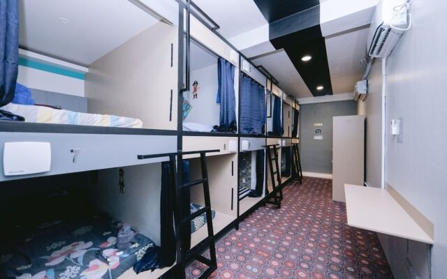 Napsule Suites Davao