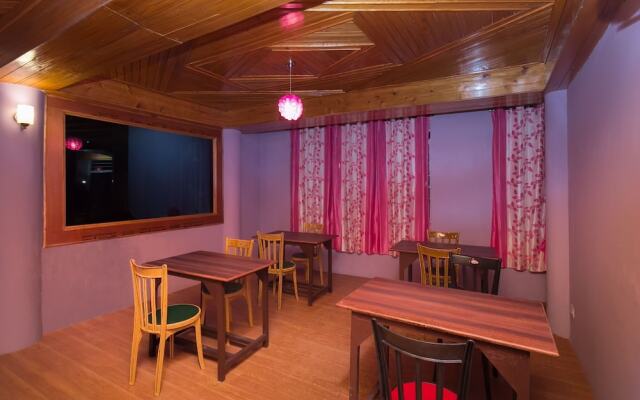 OYO 10831 Balaji Guest House