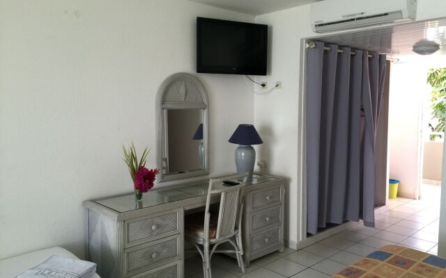 Karaibes Hotel & Residence