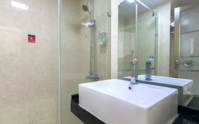 Junyi Hotel Chain (Chibi No.1 Middle School Branch)