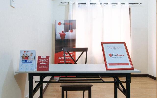 RedDoorz Plus near Talisay Town Center