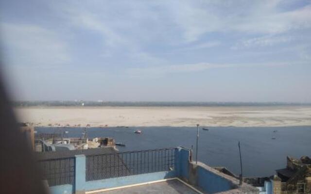 Shiva Guest House