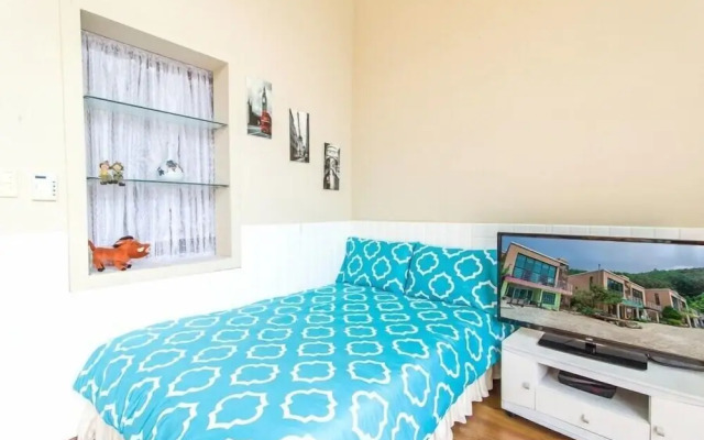 Sunny Junny Pension