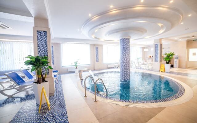 Green Park Hotel