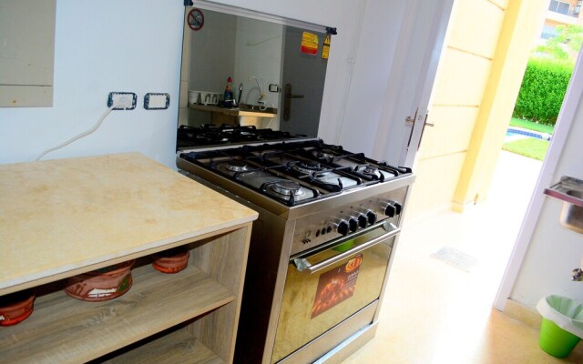 Luxury 15-bed Villa Close to Elgouna See View