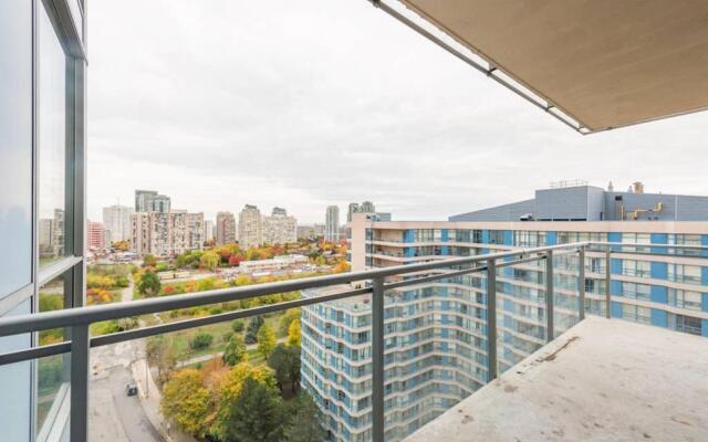 Panoramic View 2BR & 2BTH - Opp Square One Mall