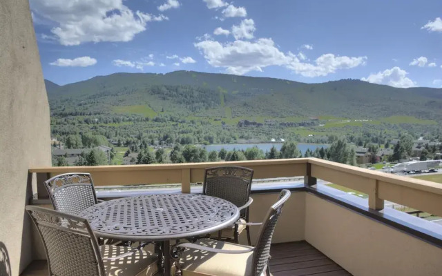 6 Chambertin Townhomes 4 Bedroom Townhouse by RedAwning