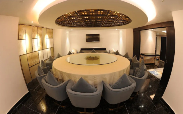 Yangon Thanlwin Hotel