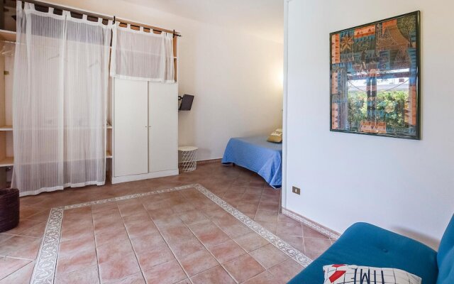 Stunning Home in Sant'angelo With Wifi and 2 Bedrooms