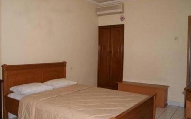 Semawang Beach Hotel