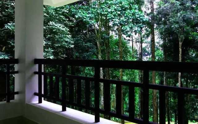 Woody Woods Home Stay