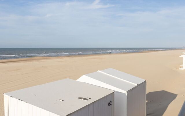 Ground-floor Gem by the Sea